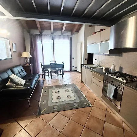 Les Maisons Des Fleurs Reggio Emilia