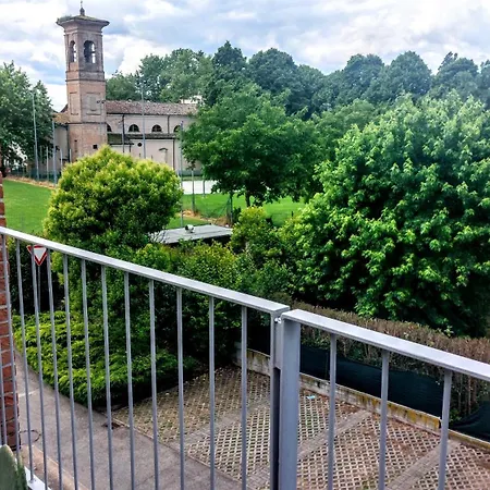 Les Maisons Des Fleurs Apartment Reggio Emilia