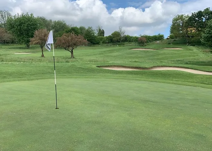 Les Maisons Des Fleurs *