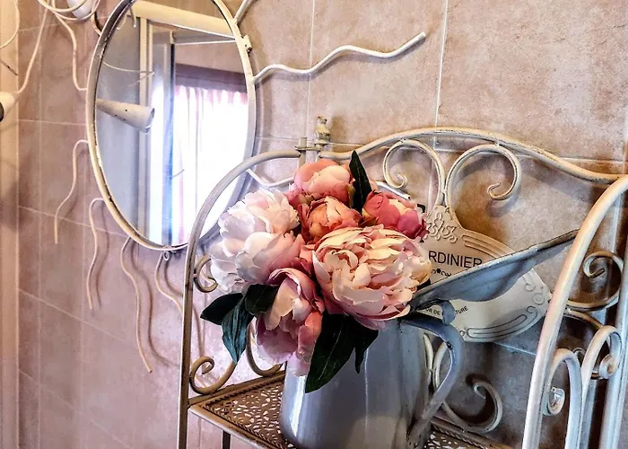 Apartament Les Maisons Des Fleurs *