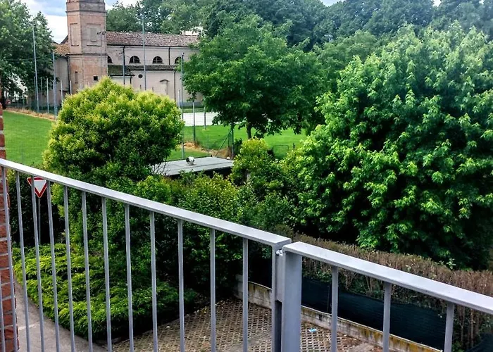 Les Maisons Des Fleurs Apartament Reggio nell'Emilia